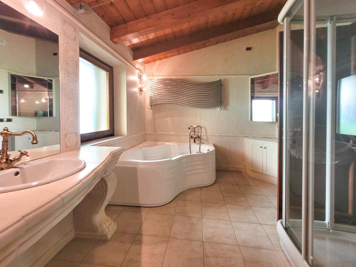 Villa Fior Di Loto Limone sul Garda Eksteriør bilde